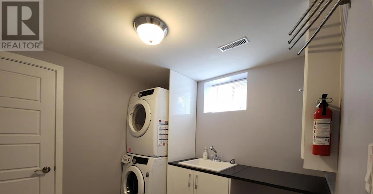 MAIN FLOOR-221 Thirtieth Street, Toronto, ON, M8W 3C9 - 30