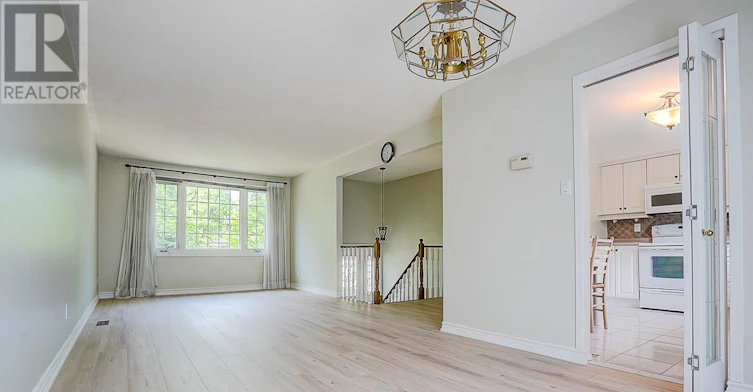 2294 Wyandotte Drive, Oakville, ON, L6L 2T6 - 16