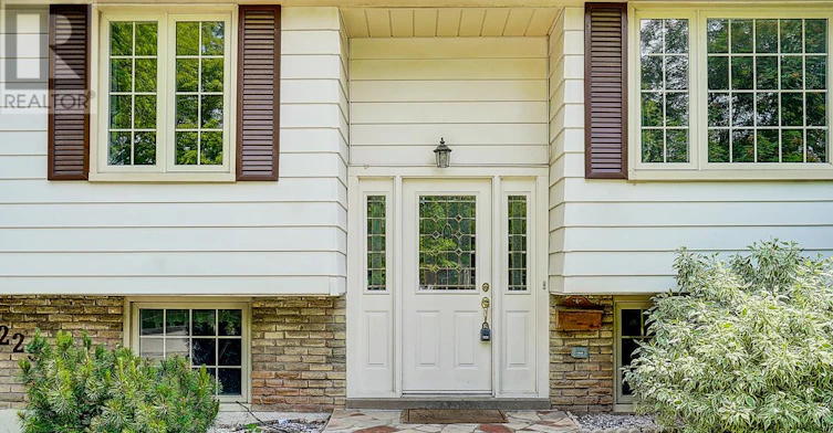 2294 Wyandotte Drive, Oakville, ON, L6L 2T6 - 4