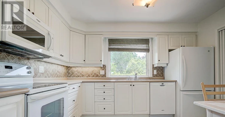 2294 Wyandotte Drive, Oakville, ON, L6L 2T6 - 22