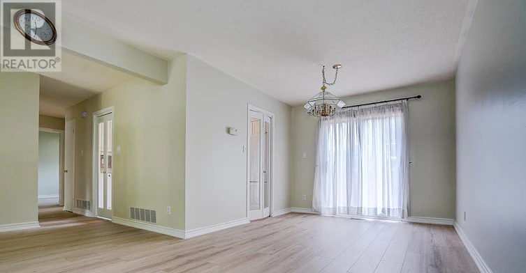 2294 Wyandotte Drive, Oakville, ON, L6L 2T6 - 14