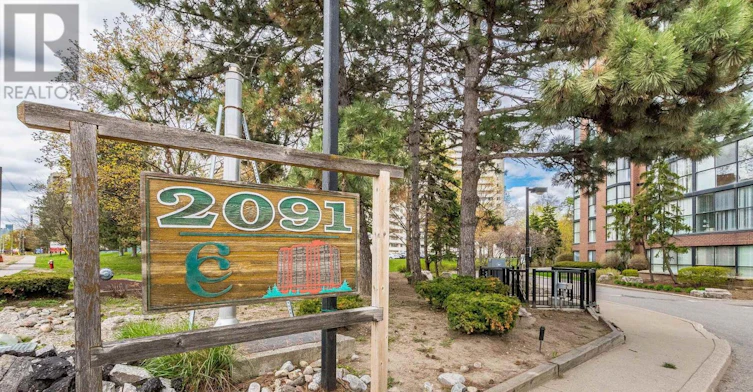 307-2091 Hurontario Street, Mississauga, ON, L5A 4E6 - 2