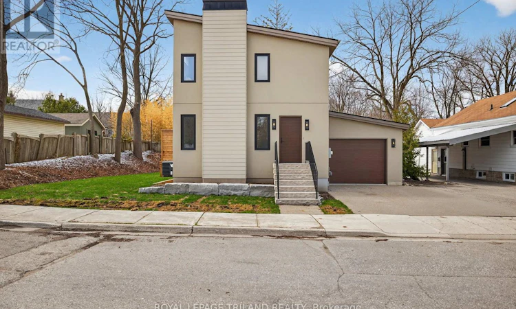 14 Lundy Lane
