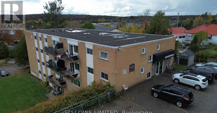 203-250 Morrison Street, Bracebridge, ON, P1L 1P5