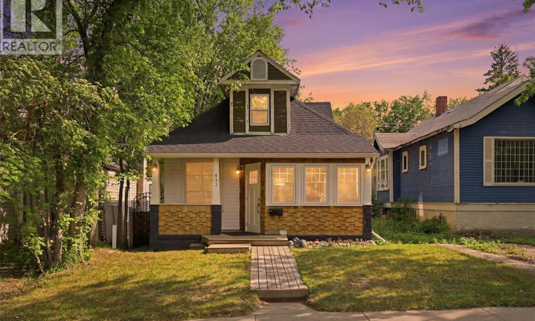 413 26th Street W