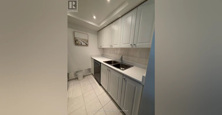 1603-77 Harbour Square, Toronto, ON, M5J 2S2 - 13