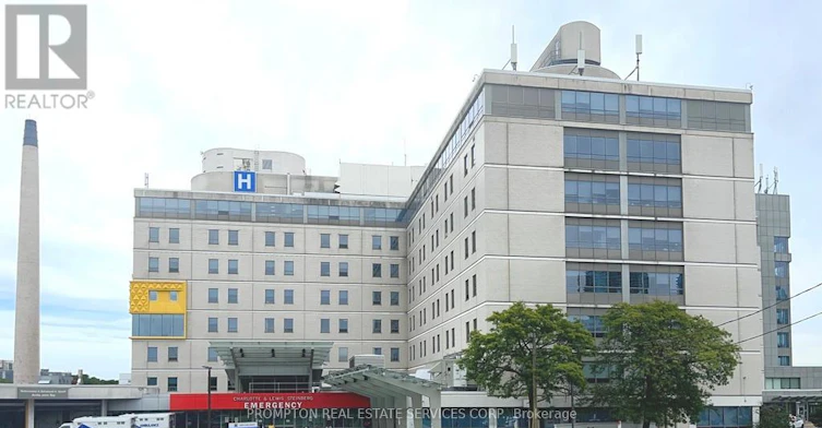733-18 Esther Shiner Boulevard, Toronto, ON, M2K 0J7 - 31