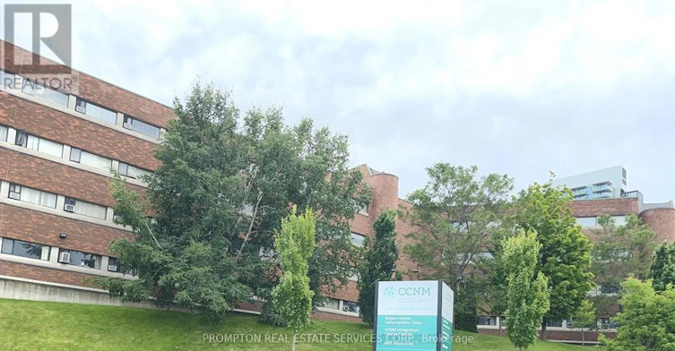 733-18 Esther Shiner Boulevard, Toronto, ON, M2K 0J7 - 32