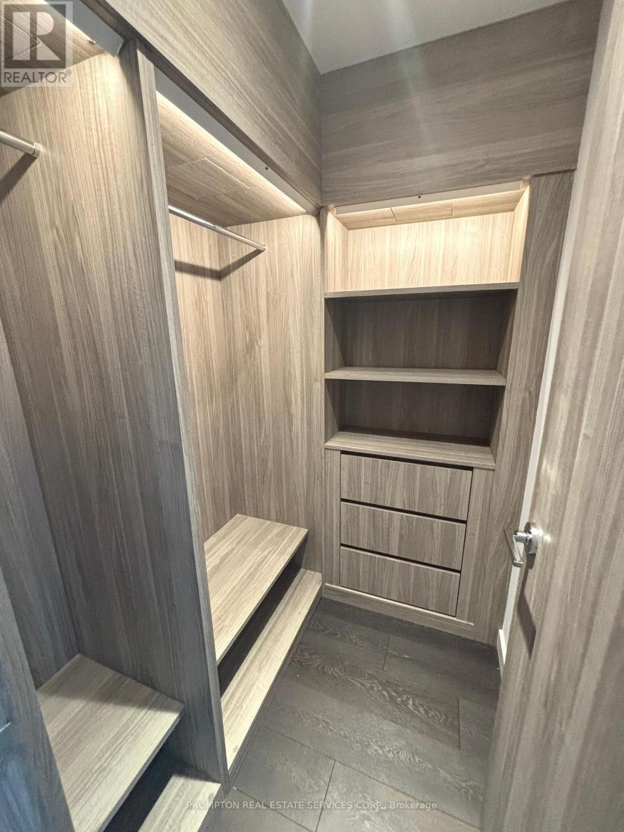 733-18 Esther Shiner Boulevard, Toronto, ON, M2K 0J7 - 19