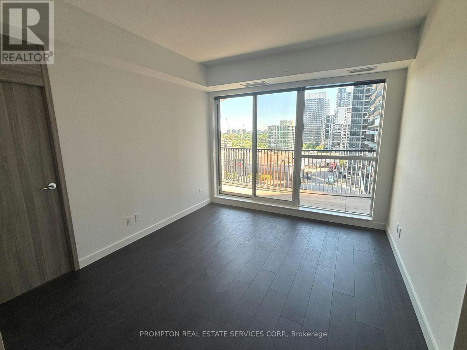 733-18 Esther Shiner Boulevard, Toronto, ON, M2K 0J7 - 13