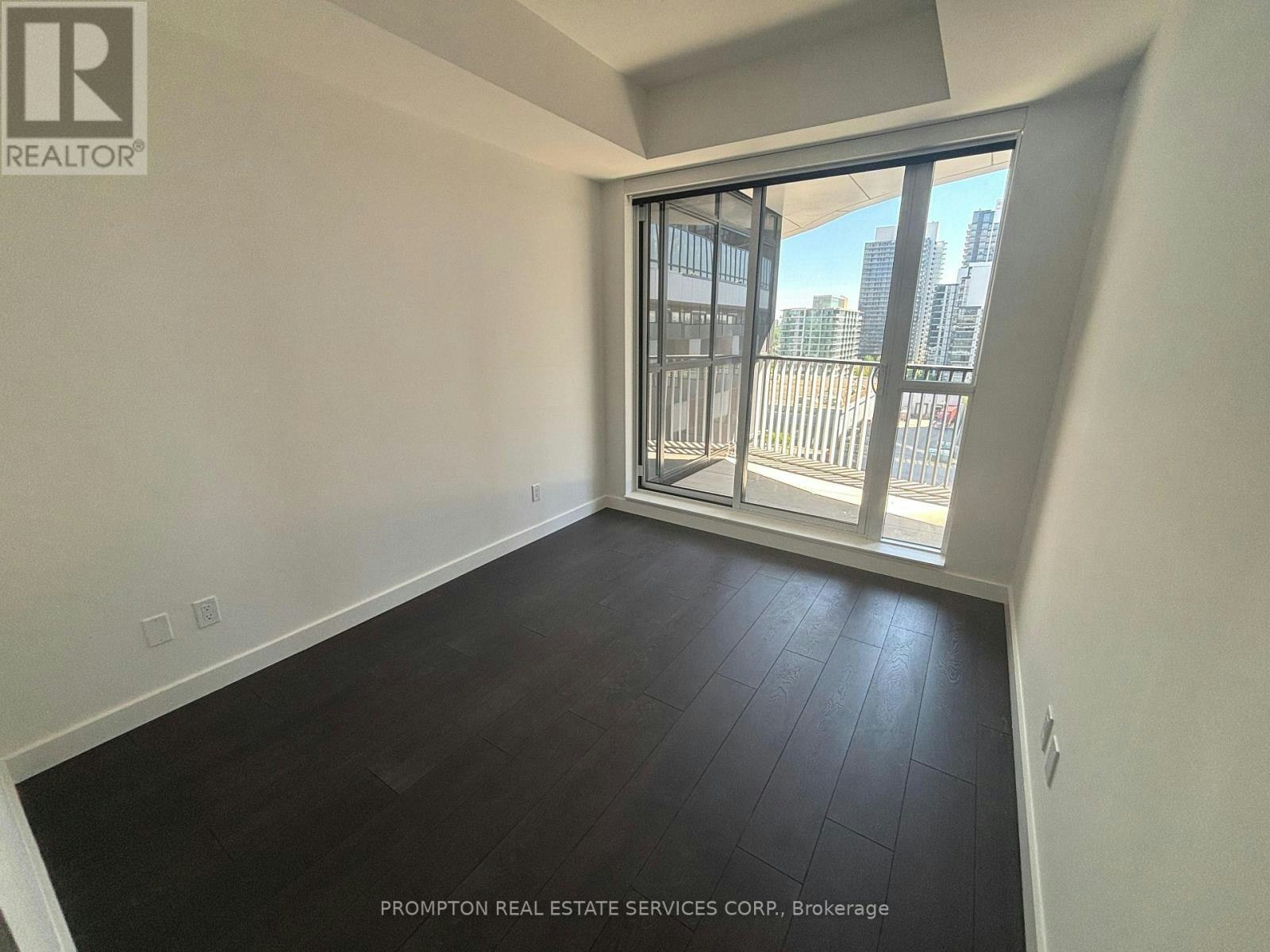 733-18 Esther Shiner Boulevard, Toronto, ON, M2K 0J7 - 16