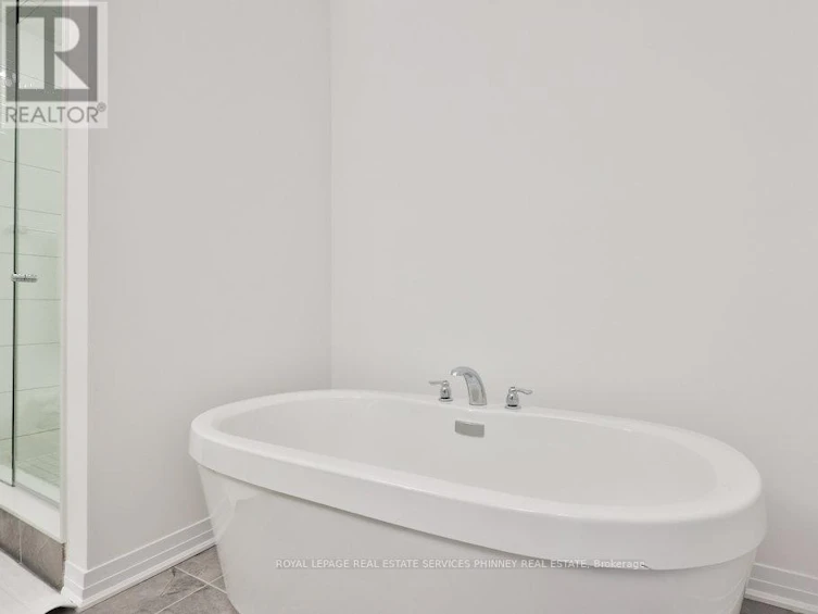 9 Crown Gate, Oakville, ON, L6M 0W8 - 31
