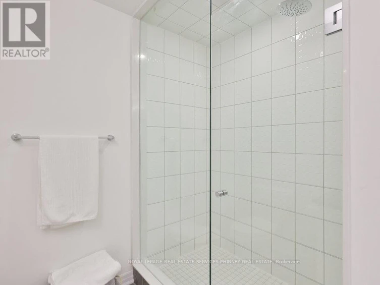 9 Crown Gate, Oakville, ON, L6M 0W8 - 32