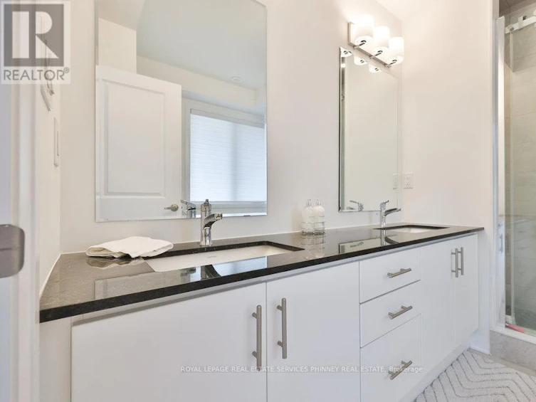 9 Crown Gate, Oakville, ON, L6M 0W8 - 14