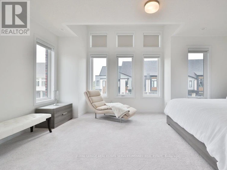 9 Crown Gate, Oakville, ON, L6M 0W8 - 12