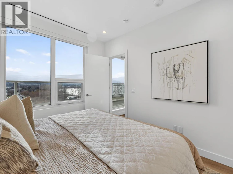 803-3340 Lakeshore Road, Kelowna, BC, V1W 3S9 - 21