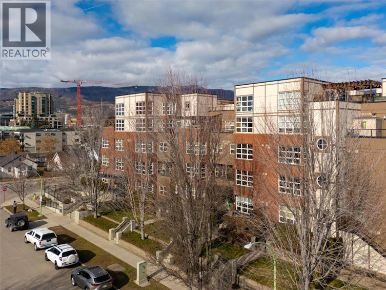 203-700 Martin Avenue, Kelowna, BC, V1Y 6V3 - 40
