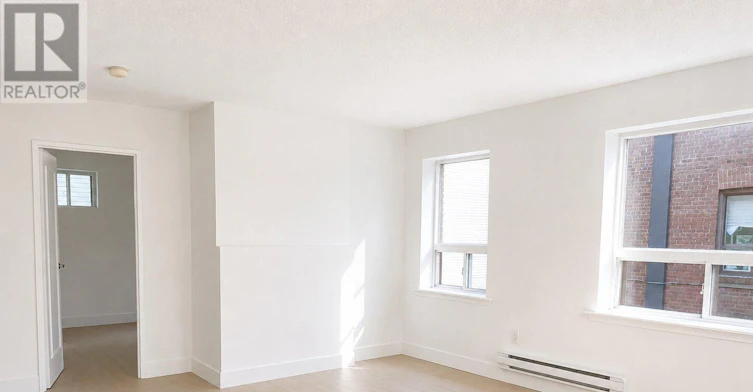 14-2373 Bloor Street W, Toronto, ON, M6S 1P6 - 4
