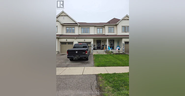 8250 Tulip Tree Drive, Niagara Falls, ON, L2H 0N4