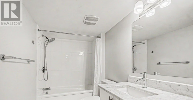 618 Mikinak Road, Ottawa, ON, K1K 3X7 - 24
