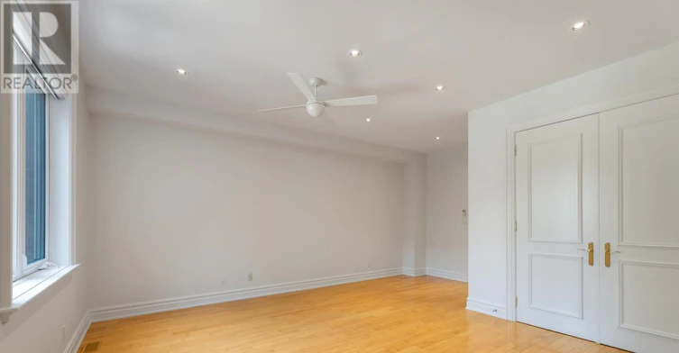 6 Huntley Street, Toronto, ON, M4Y 2K6 - 20