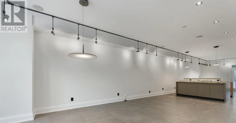 6 Huntley Street, Toronto, ON, M4Y 2K6 - 5