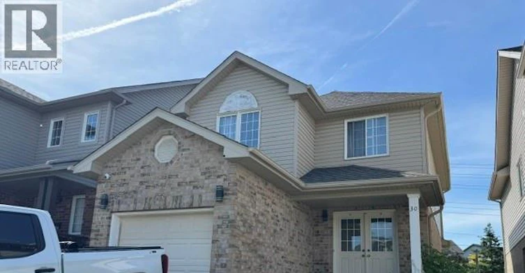 30 Tweedsdale Street, Kitchener, ON, N2R 1W1