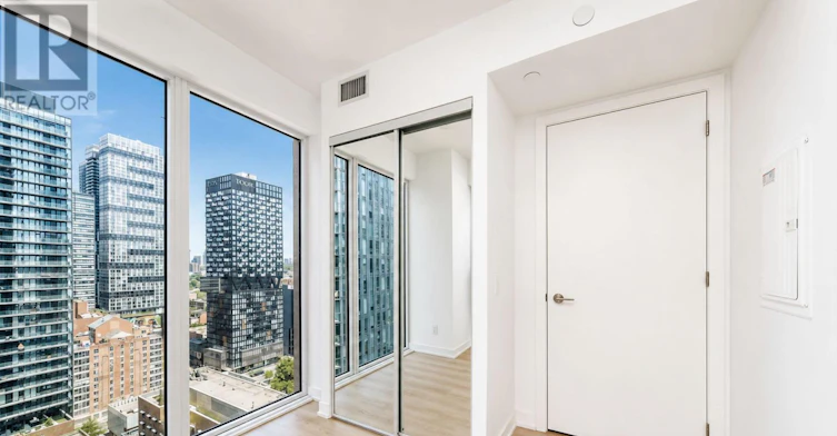 2515-100 Queen Street E, Toronto, ON, M5C 0B5 - 16