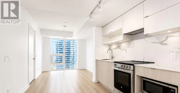 2515-100 Queen Street E, Toronto, ON, M5C 0B5 - 4
