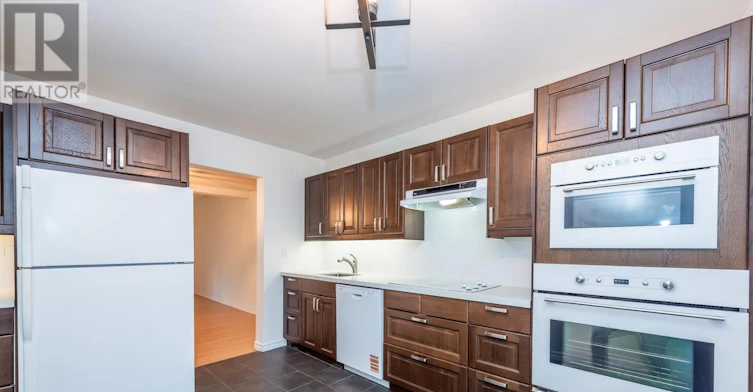 15-6855 Glen Erin Drive, Mississauga, ON, L5N 1P6 - 6
