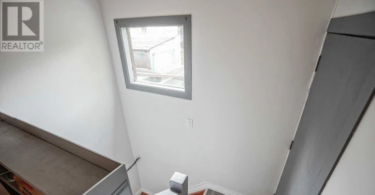 LOWER-932 Ossington Avenue, Toronto, ON, M6G 3V1 - 2