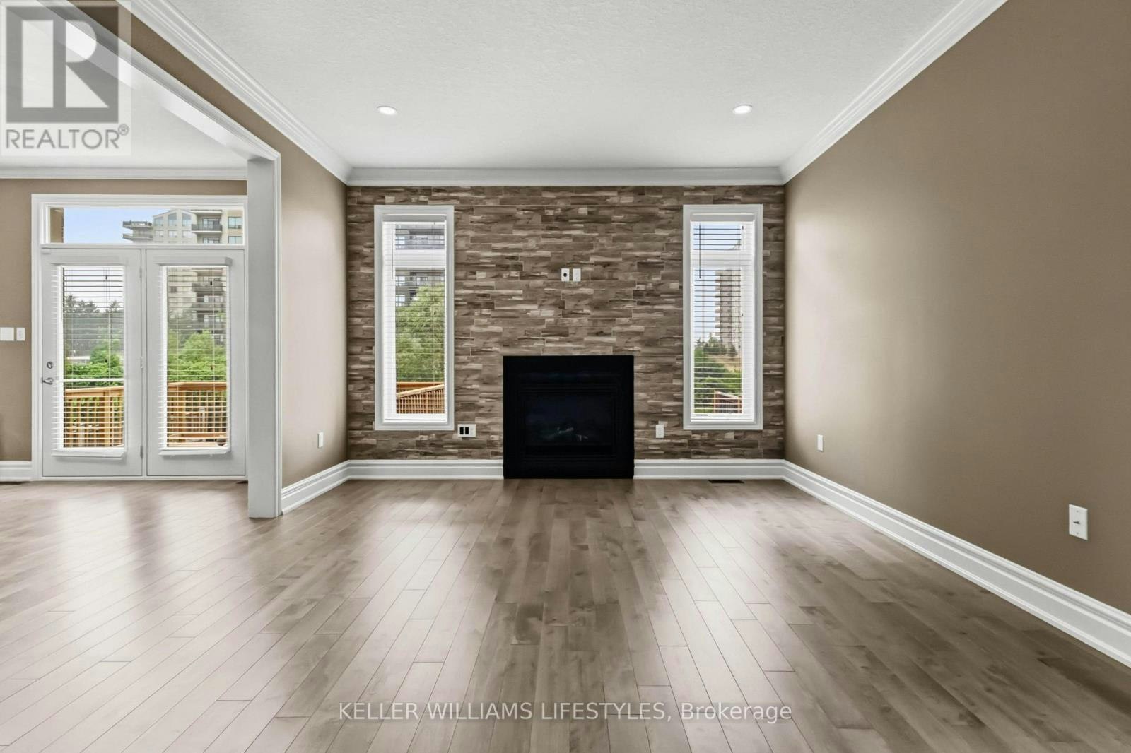 3135 Pincombe Drive, London, ON, N6L 0B4 - 9
