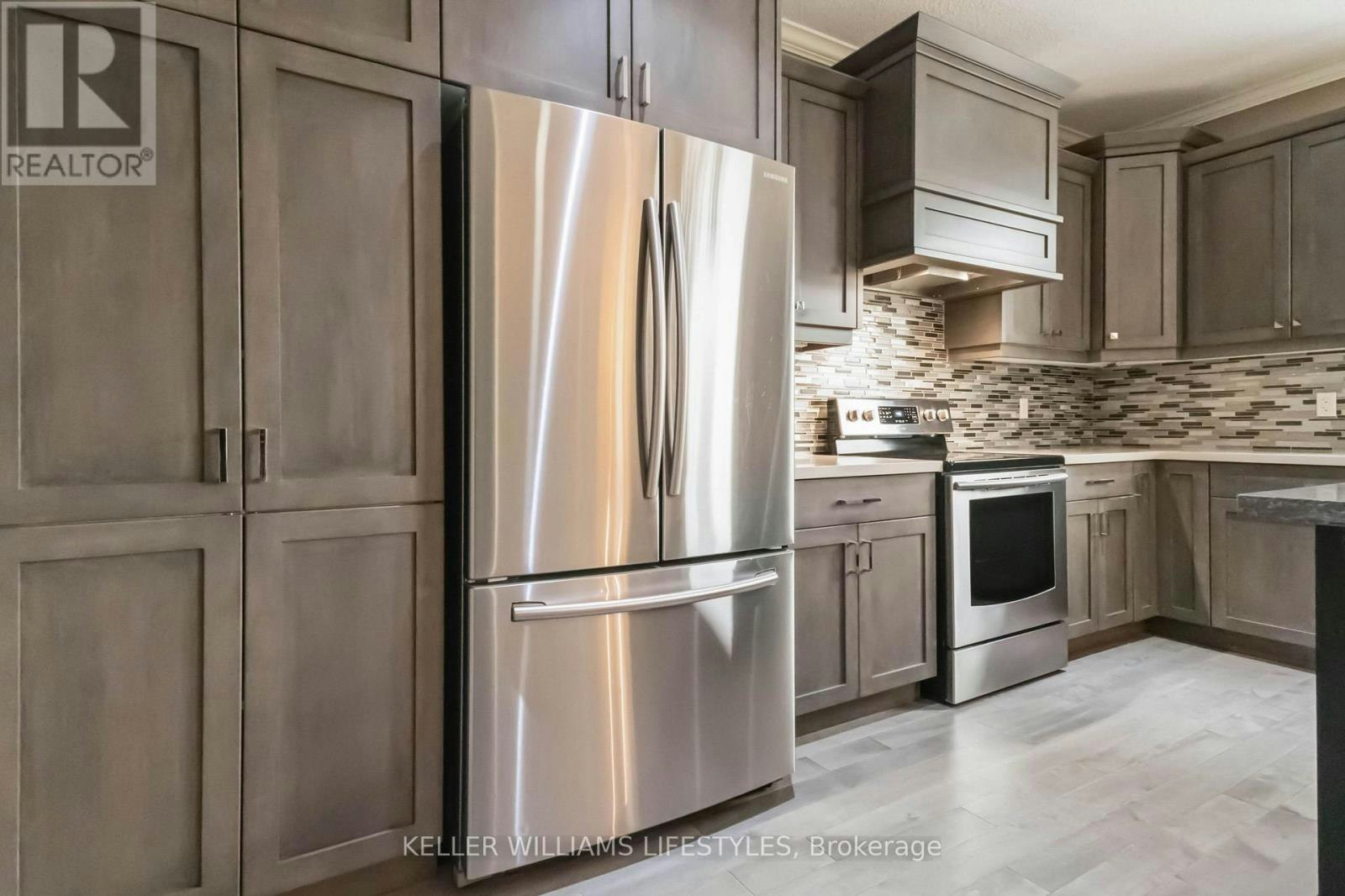 3135 Pincombe Drive, London, ON, N6L 0B4 - 13