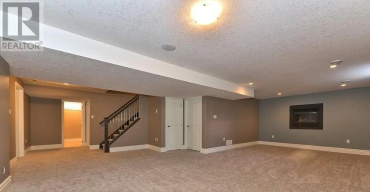 3135 Pincombe Drive, London, ON, N6L 0B4 - 28