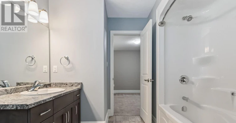 3135 Pincombe Drive, London, ON, N6L 0B4 - 28