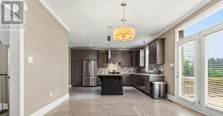 3135 Pincombe Drive, London, ON, N6L 0B4 - 11