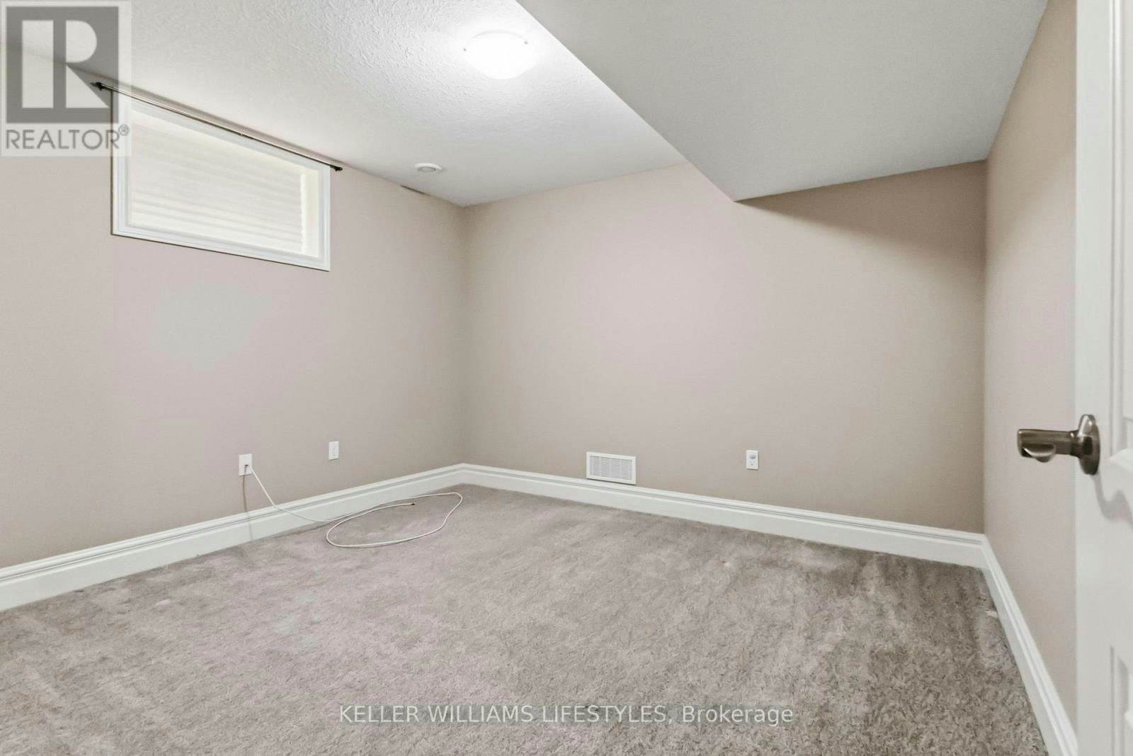 3135 Pincombe Drive, London, ON, N6L 0B4 - 32
