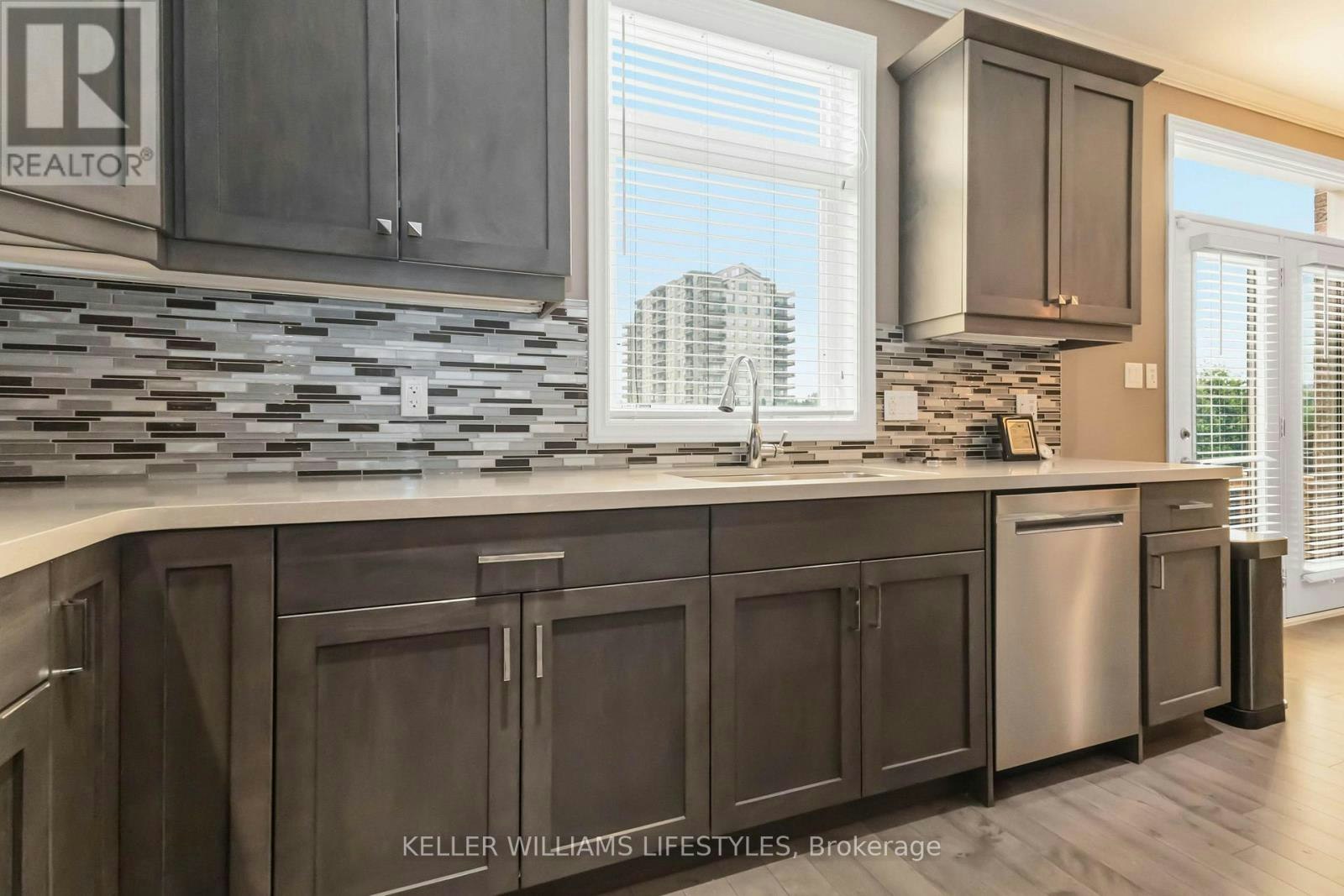 3135 Pincombe Drive, London, ON, N6L 0B4 - 14
