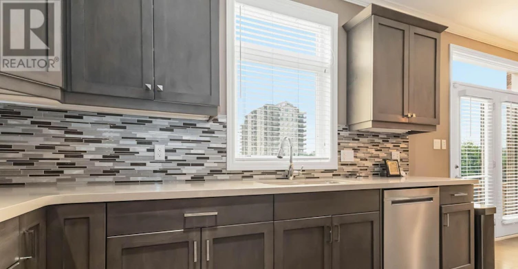 3135 Pincombe Drive, London, ON, N6L 0B4 - 14