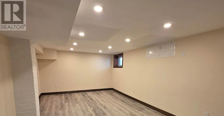 15 Ottawa Street S, Hamilton, ON, L8K 2C9 - 2