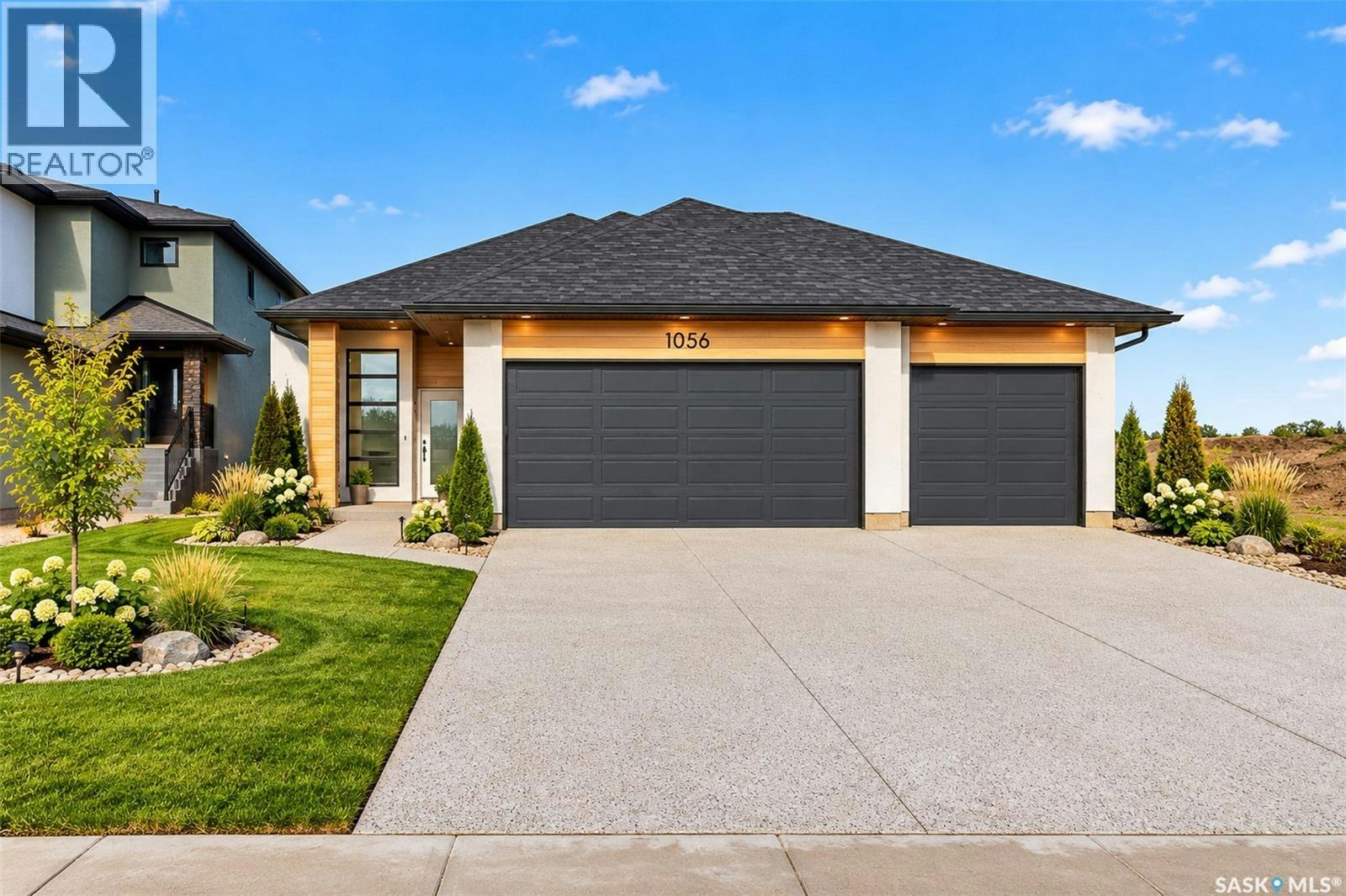 1056 Park Boulevard West, Moose Jaw, SK, S6J 0E6