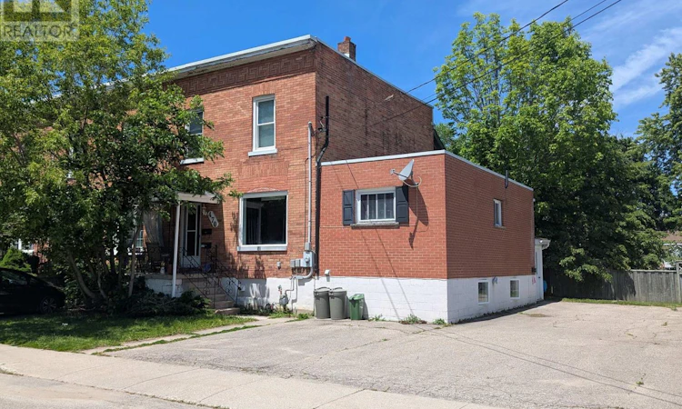 470 13th Street W