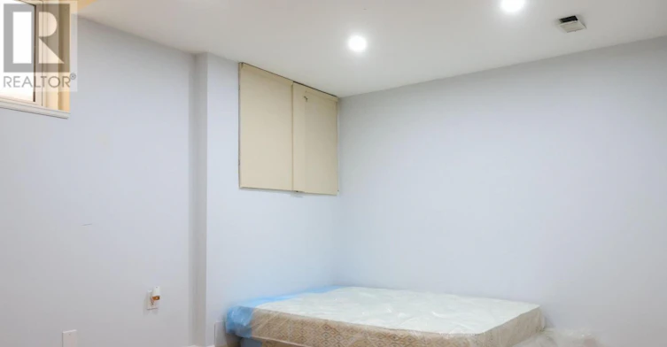 1891 Secretariat Place, Oshawa, ON, L1L 1C7 - 8