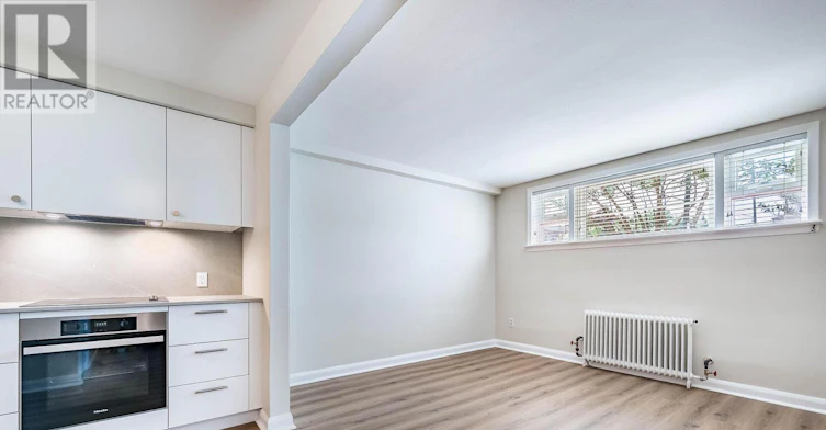 1-40 Emerald Crescent, Toronto, ON, M8V 2B6 - 14
