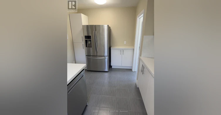 UPPER-377 Martin Street, Milton, ON, L9T 2R6 - 3