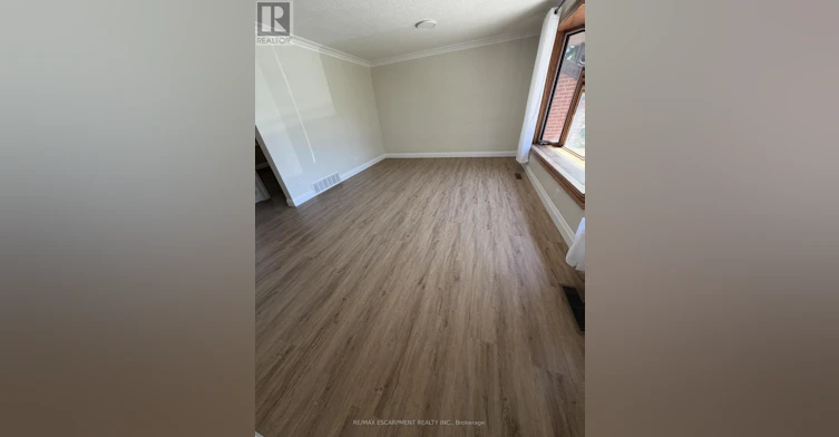 UPPER-377 Martin Street, Milton, ON, L9T 2R6 - 6