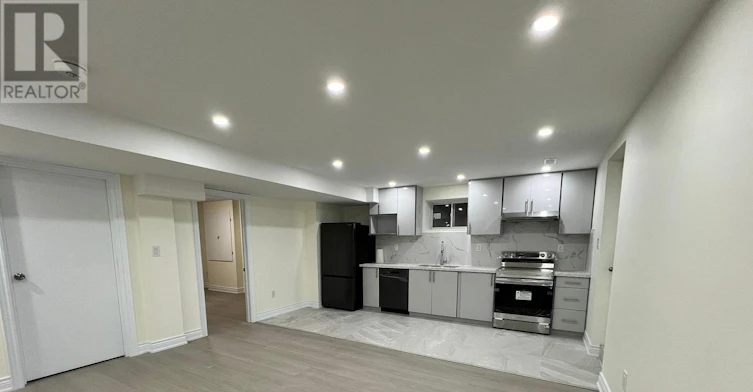 216 Wesmina Avenue, Whitchurch-Stouffville, ON, L4A 5A2 - 3