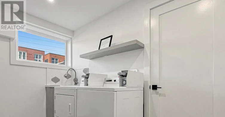 BASEMENT-45 Croham Road, Toronto, ON, M6E 4X9 - 11