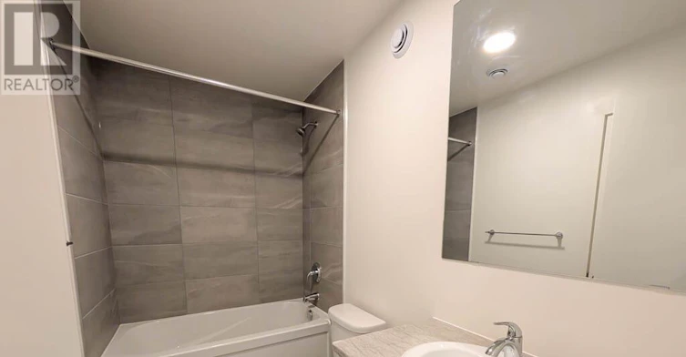204C-16 Melbourne Avenue, St. Catharines, ON, L2P 3J8 - 3