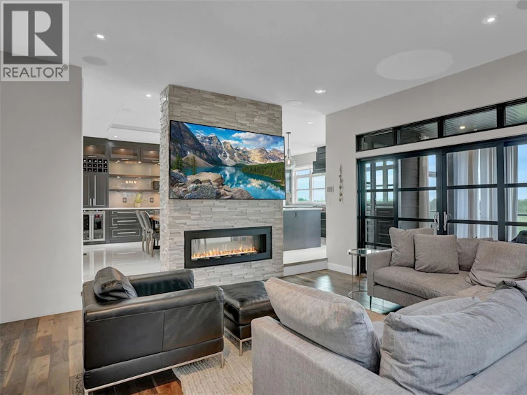 308 Brookview Drive, Regina, SK, S4Y 0B2 - 5